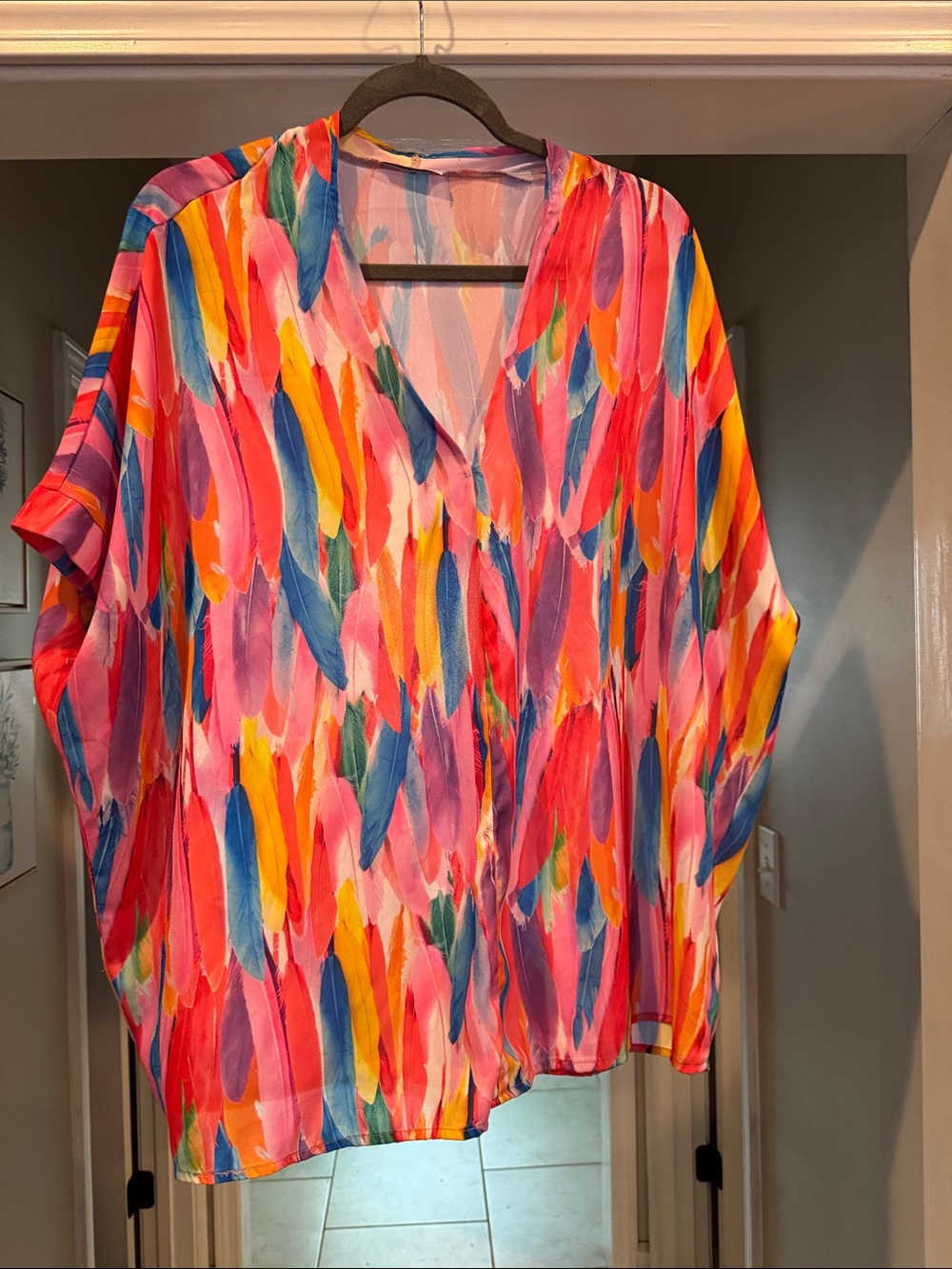 JODIFL Multicolor V-Neck Tunic in Pink, Blue, Yellow & Green